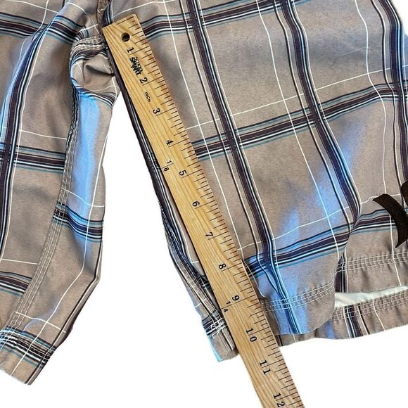 Hurley Mens Boardshorts Summer Checkered Polyester Tan Brown Plaid Size 30 - Picture 6 of 7